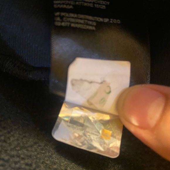 The North face girls jacket - Picture 6 of 6